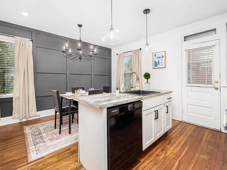 54 W Kossuth St #54 — Photo 12