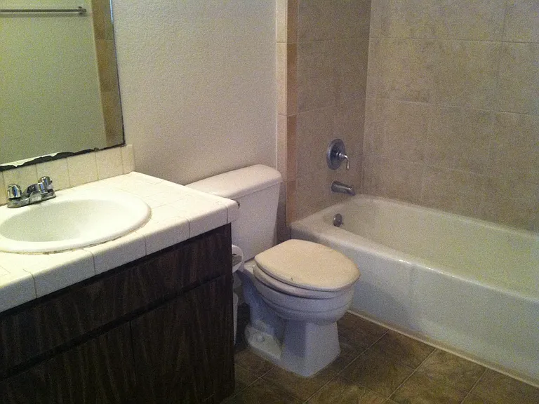 4431 Parks Ave #2 — Photo 3