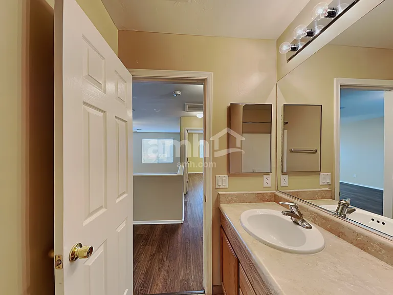 765 W Flaming Arrow Dr — Photo 14