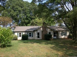 7721 Dayberry Ln, Charlotte, NC 28227