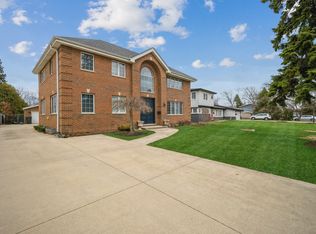 533 Lotus Ln, Glenview, IL