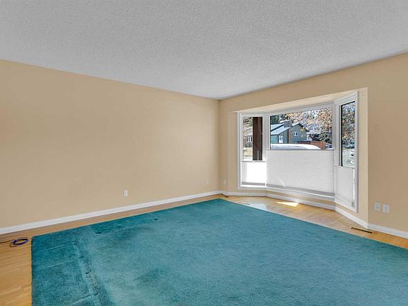 2nd image of 604 N Strathcona Dr SW