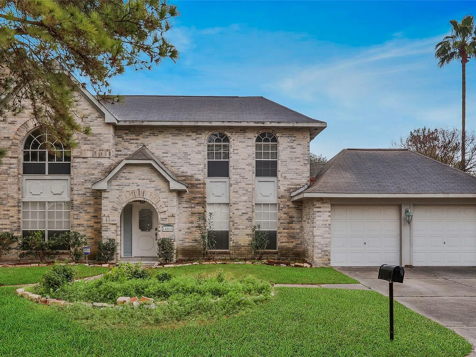 3 bed, 2.5 bath, 1674 sqft, $2,200 — Photo 4