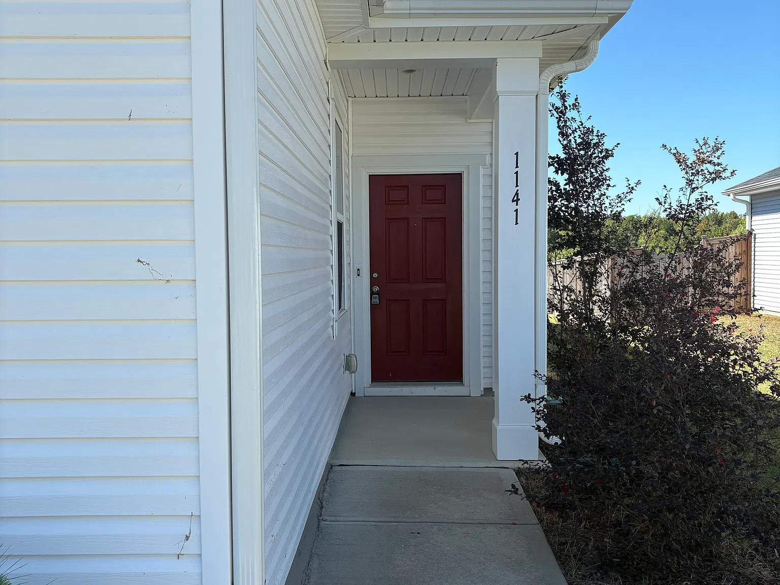 1141 Noor Ln — Photo 2