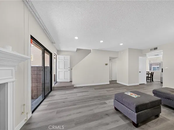 15125 Nordhoff St Unit 20, North Hills, CA 91343