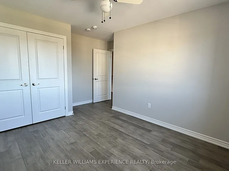 106 Delphi Ln — Photo 15