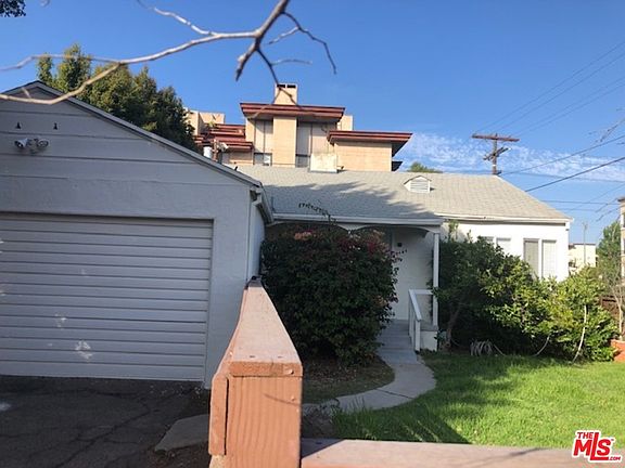 2nd image of 3484 S Bentley Ave