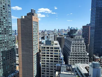 Rented by Addison Property Group