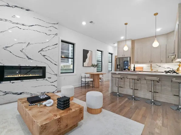 231 Clinton Ave #2, Jersey City, NJ 07304