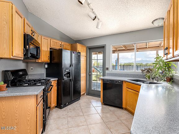 5th image of 7601 S Falster Ave