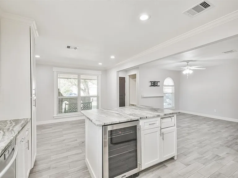 7623 Yellow Pine Dr — Photo 15