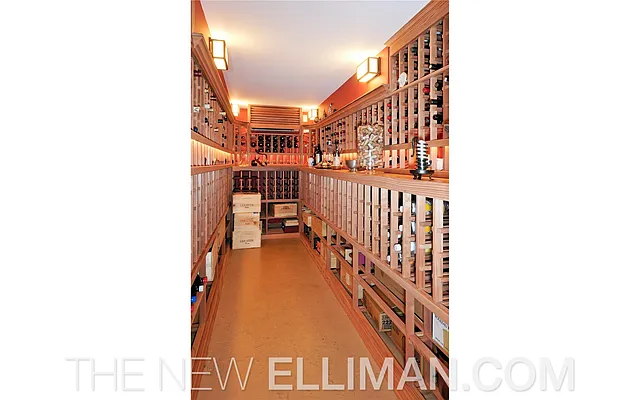Sold by Douglas Elliman | media 22
