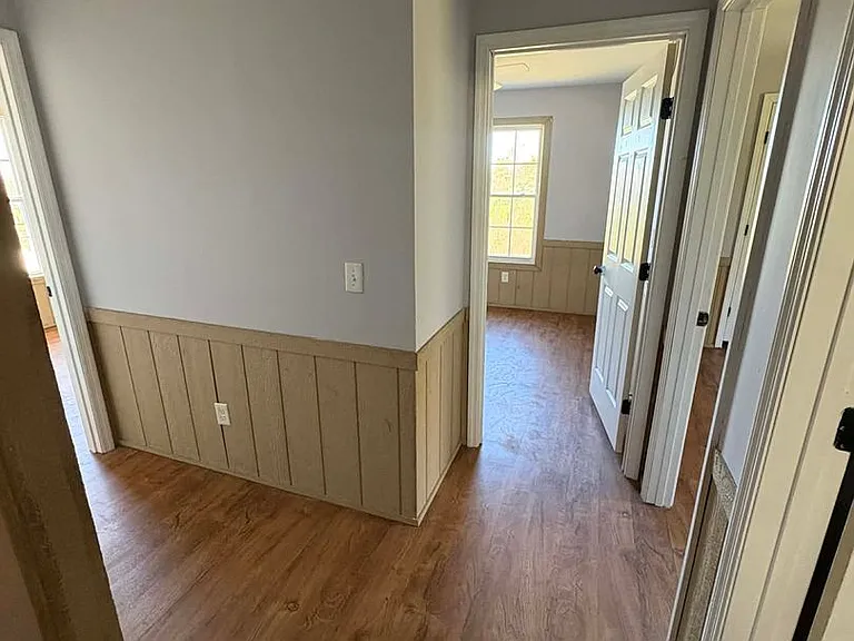 13478 Fountain Run Rd — Photo 6