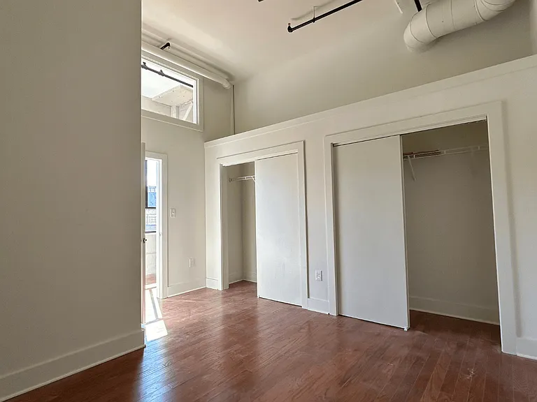 The Interwoven Lofts — Photo 10