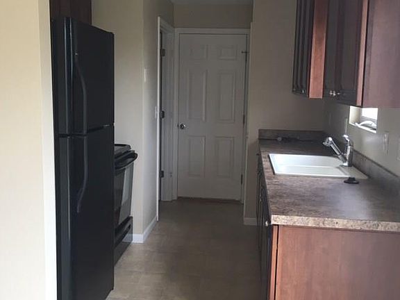 4th image of 364 Eden Ln Unit 2