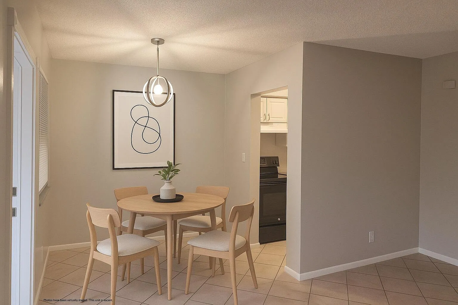 1 bed, 1.0 bath, 700 sqft, $1,500 — Photo 3