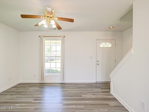 5th image of 216 Treasure Bay Ct