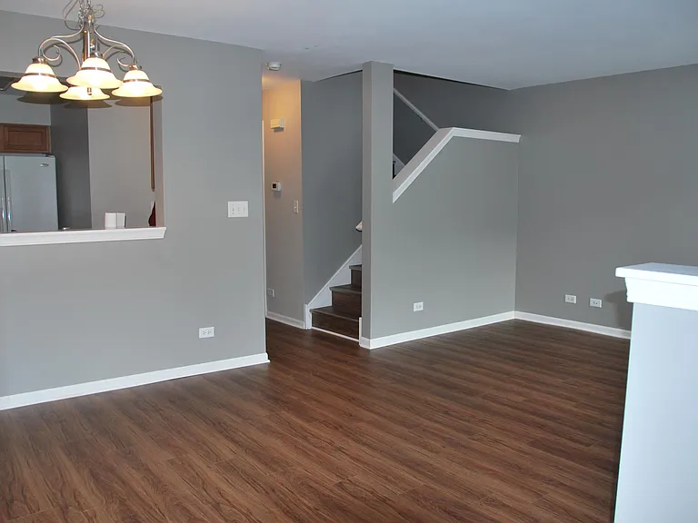 616 Lincoln Station Dr — Photo 10