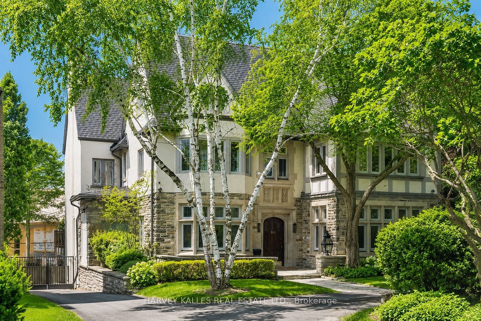 90 Old Forest Hill Rd, Toronto, ON M5P 2R5 | MLS #C13234690 | Zillow