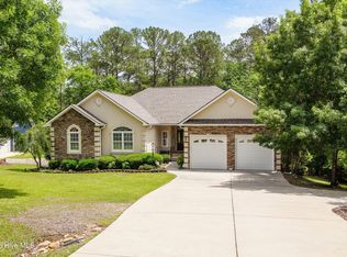 125 Lake Ridge Drive, McCormick, SC 29835