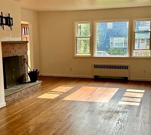 2nd image of 93 Rockwell St