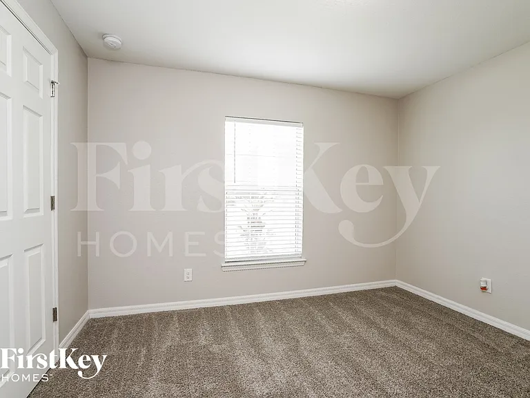 1113 NW 1st Ave — Photo 11