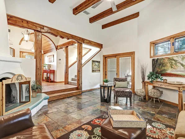 2109 Ryan Pl NW, Albuquerque, NM 87107