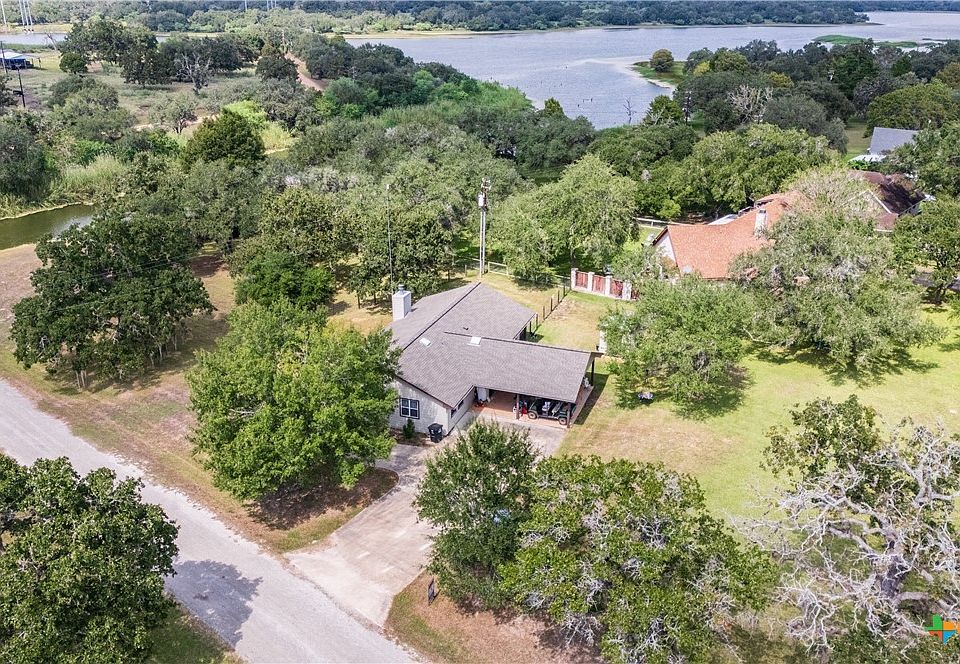 1st image of 53 Twin Lakes Dr
