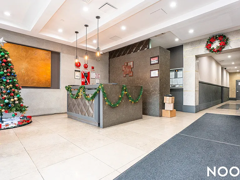 756 Myrtle Ave #3L — Photo 12