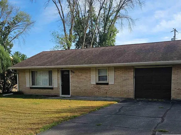 105 Jay St, Le Sueur, MN 56058