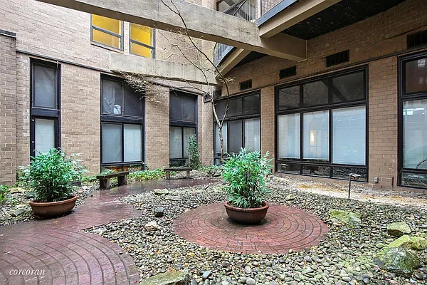 Rented by Corcoran | media 17