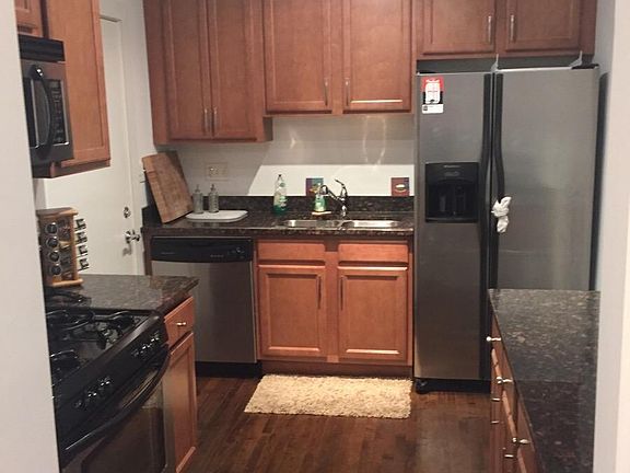 5th image of 1839 W Cornelia Ave #3