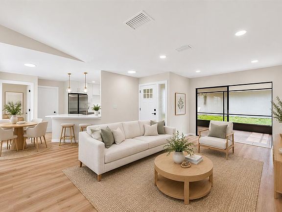 3rd image of 647 BONNIE BOULEVARD