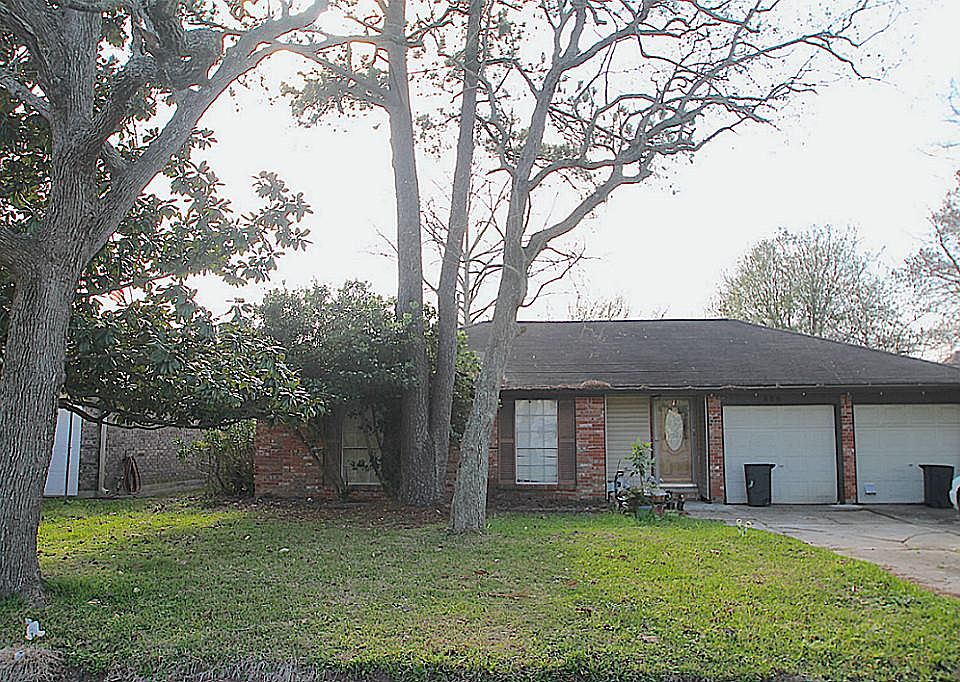 1st image of 630 Seminole Dr