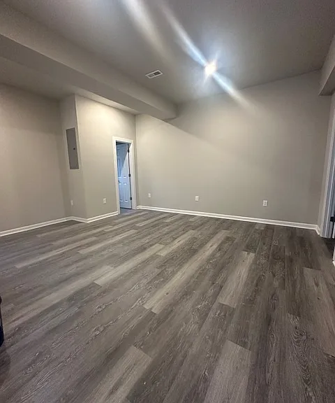 355 Walnut St #B — Photo 14