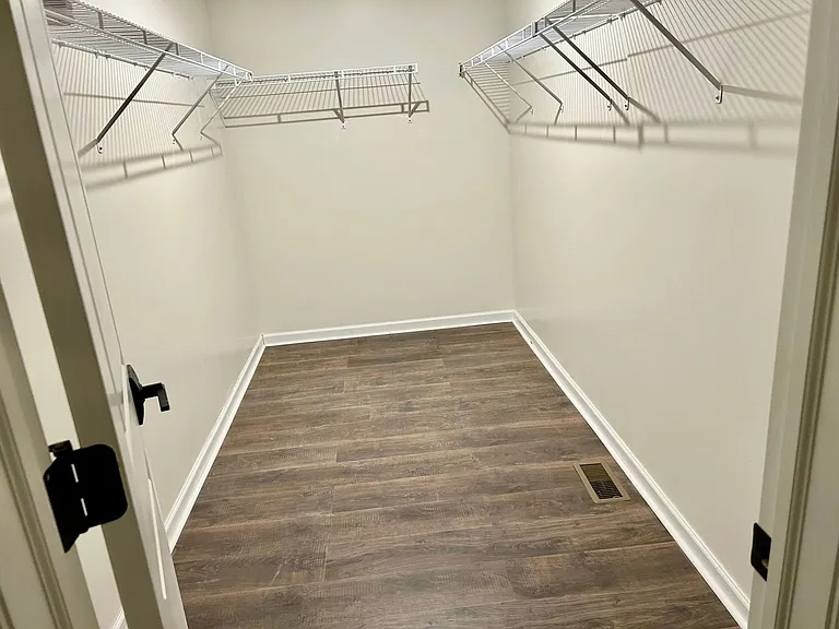 306 Raccoon Ave — Photo 15