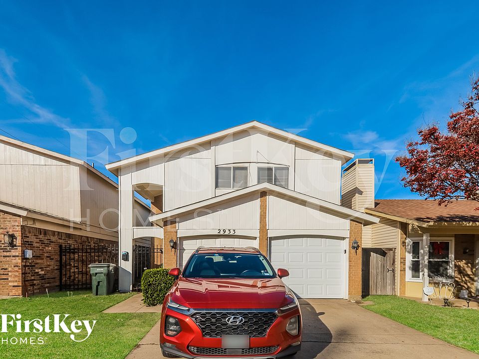 1st image of 2933 Southern Cross Dr