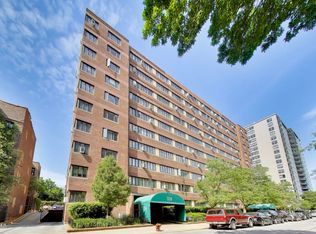 708 W Bittersweet Pl APT 1003, Chicago, IL 60613