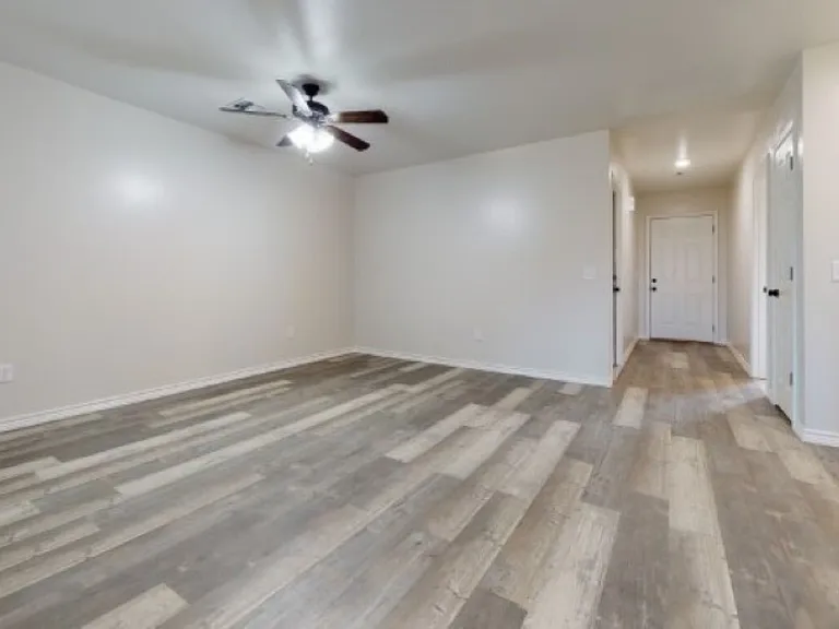415 W James St #1 — Photo 6