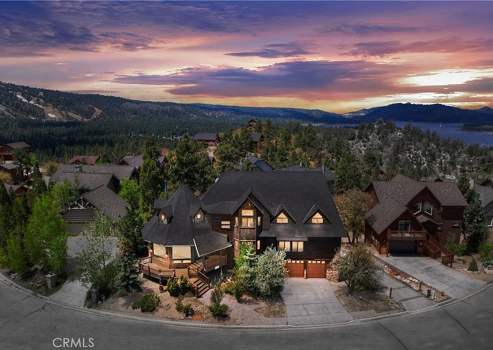 1st image of 371 Starlight Cir