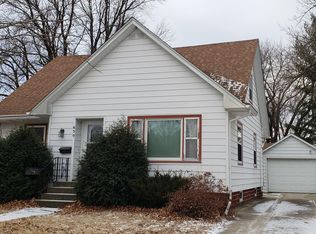 650 4th Ave SW, Wells, MN 56097