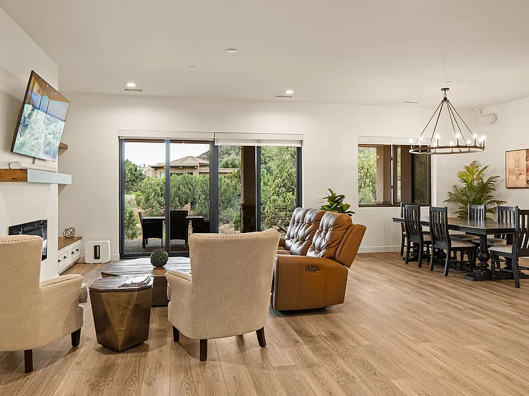 20 Crystal Sky Dr — Photo 16