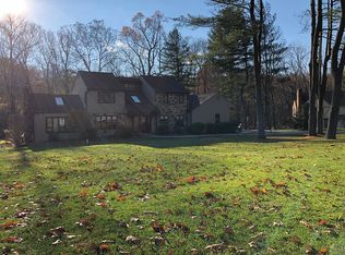 10 Camby Chase Rd, Media, PA 19063