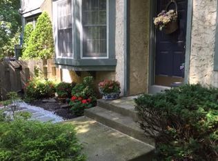 44 Dorchester Dr, East Brunswick, NJ 08816