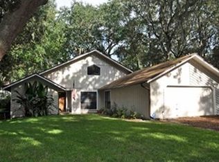 1875 Sherry Dr N, Atlantic Beach, FL 32233