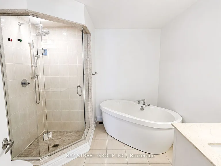 103 Drizzel Cres — Photo 17
