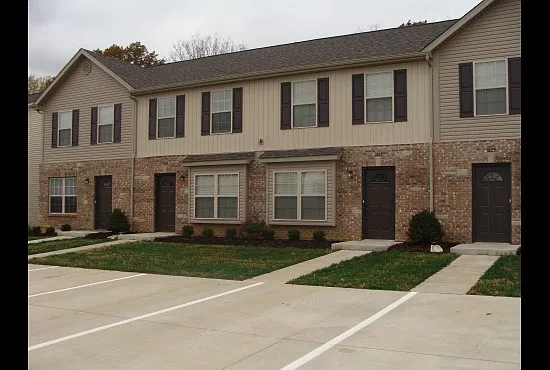 1220 Elm Tree Commons Ct — Photo 1