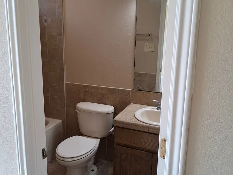 647 Sam Bratton Dr #HOUSE — Photo 12