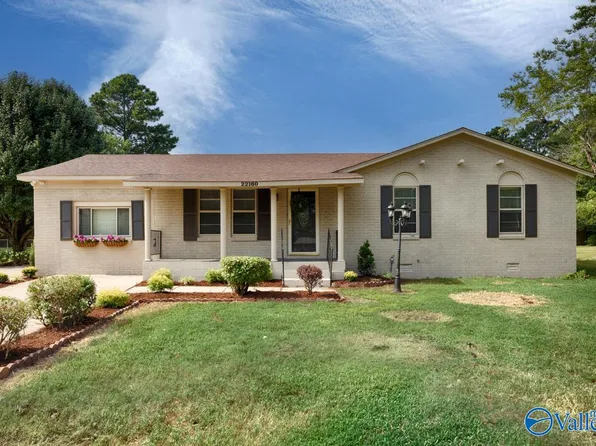 22160 Hood St, Athens, AL 35613