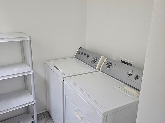 5th image of 3146 Preston St Unit 1